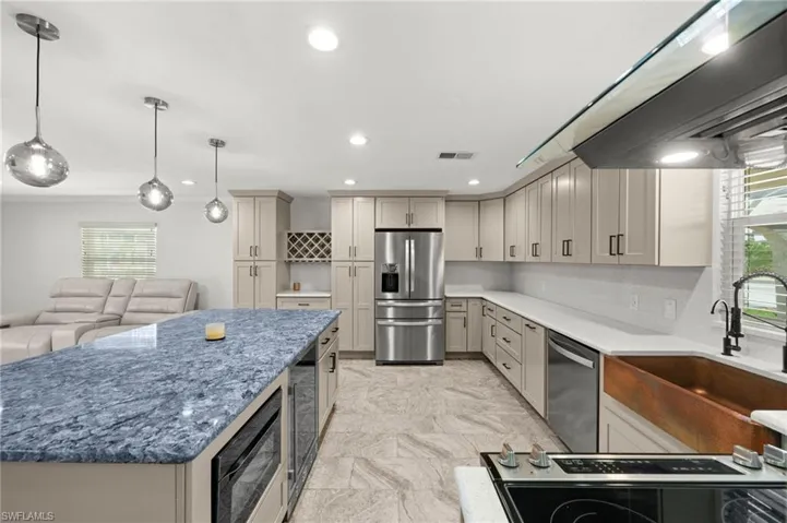 17741 Rebecca Ave, Fort Myers Beach, Florida 33931