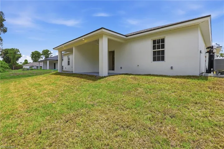 4710 27th St Sw, Lehigh Acres, Florida 33973