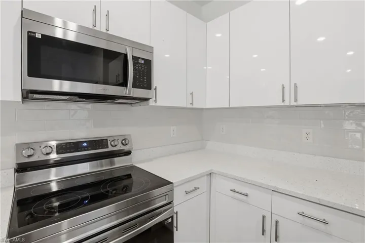 4710 27th St Sw, Lehigh Acres, Florida 33973