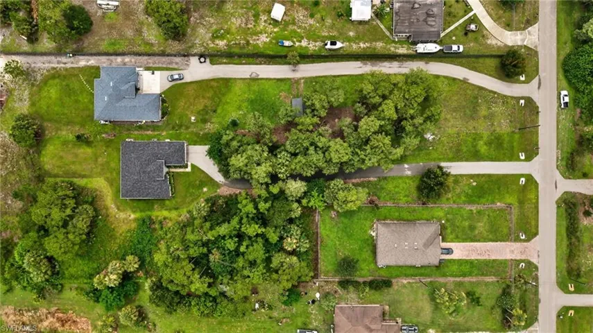 3434 27th Ave Ne, Naples, Florida 34120