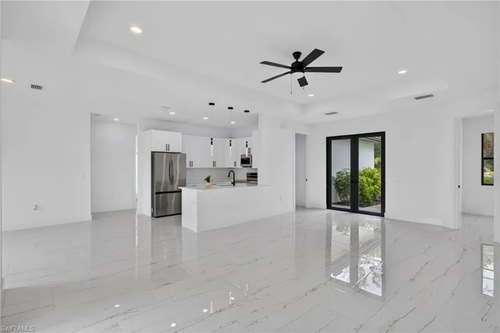 3434 27th Ave Ne, Naples, Florida 34120