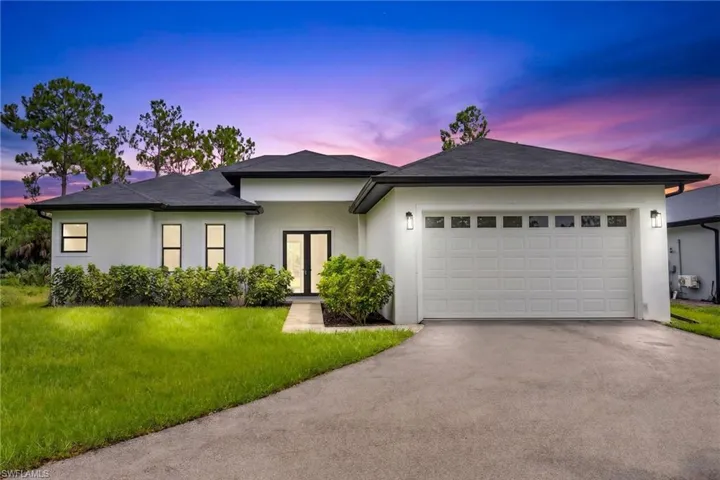 3434 27th Ave Ne, Naples, Florida 34120