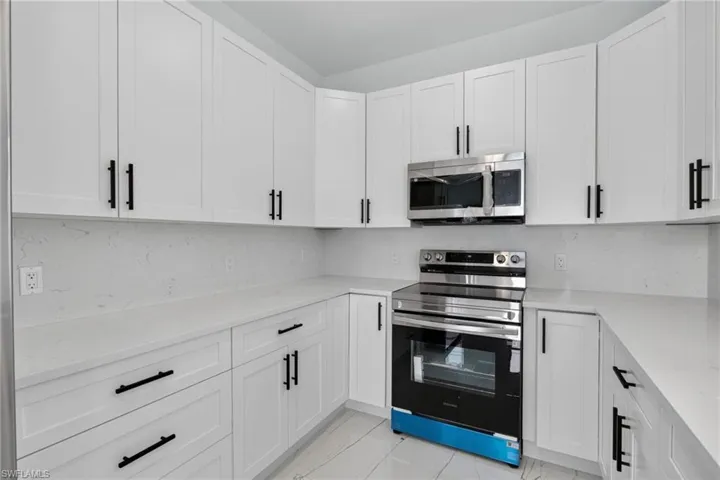 3434 27th Ave Ne, Naples, Florida 34120