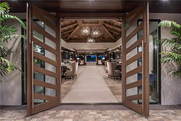 Entrance to the Vineyards restaurant / special events