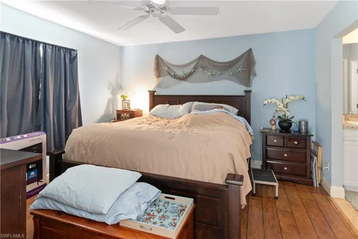 1476  Churchill  CIR, Naples, FL 34116
