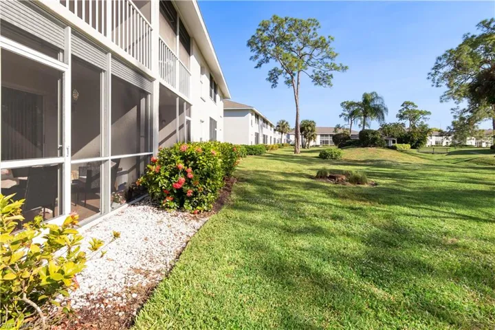 1476  Churchill  CIR, Naples, FL 34116
