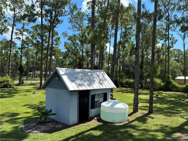 Shed with water equipment