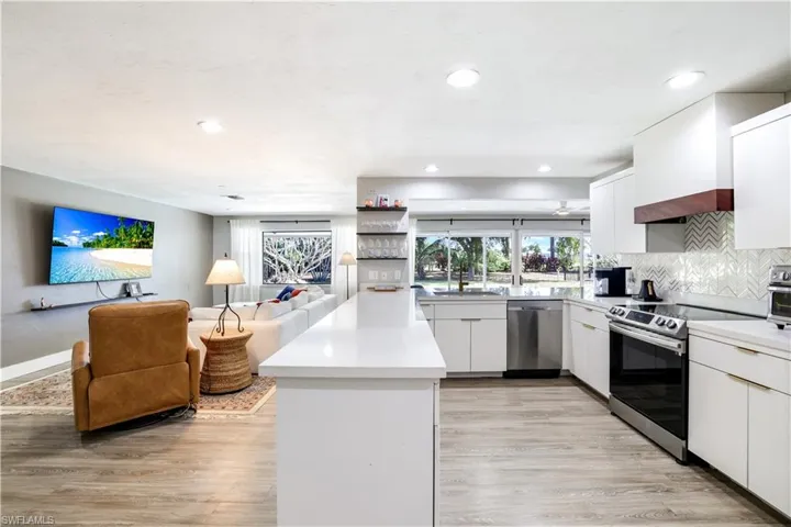 233 Shadowridge Ct, Marco Island, Florida 34145