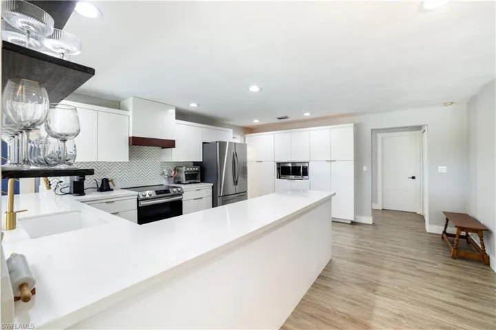 233 Shadowridge Ct, Marco Island, Florida 34145