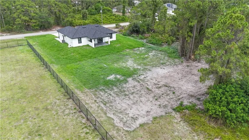 1011 Eighth Ave, Lehigh Acres, Florida 33972