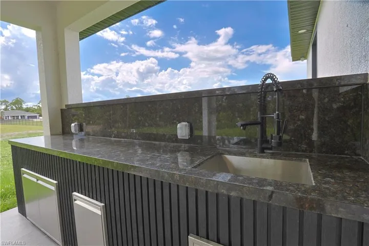 1011 Eighth Ave, Lehigh Acres, Florida 33972