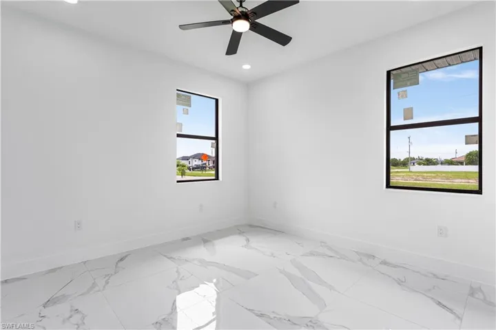 343  Kismet E PKWY, Cape Coral, FL 33909