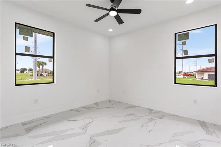 343  Kismet E PKWY, Cape Coral, FL 33909