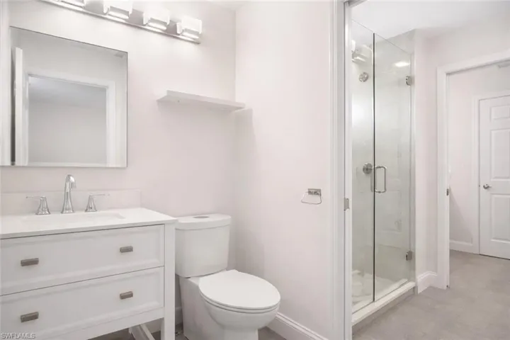 Jack and Jill full bathroom