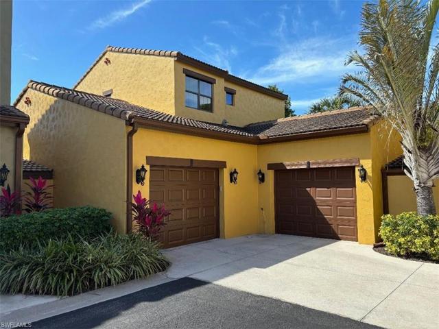 9017  Alturas  ST, Naples, FL 34113