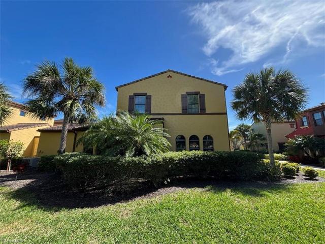 9017  Alturas  ST, Naples, FL 34113