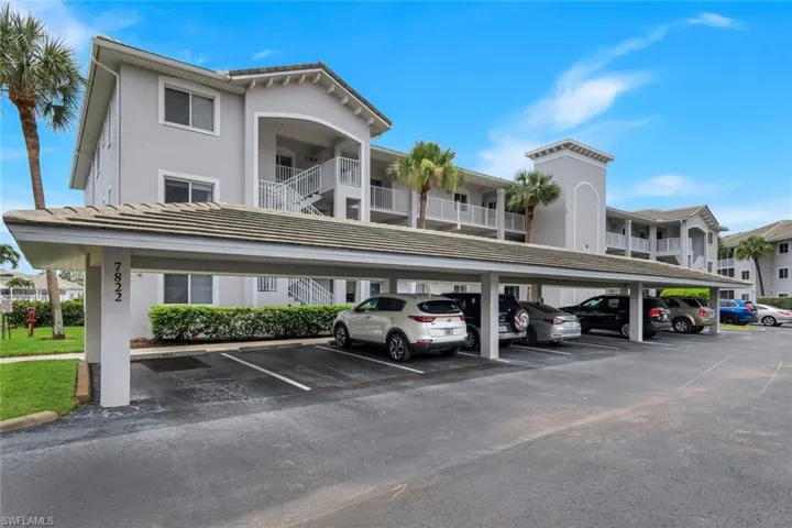 7822 Great Heron Way 201, Naples, Florida 34104