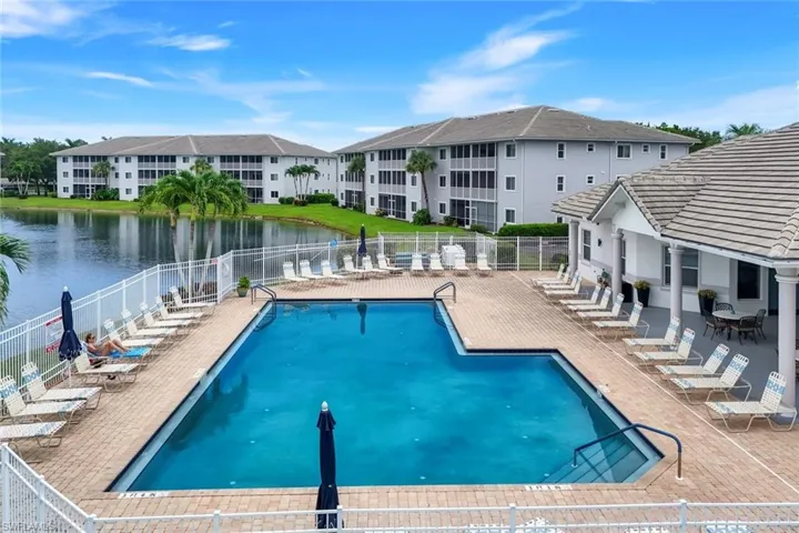 7822 Great Heron Way 201, Naples, Florida 34104