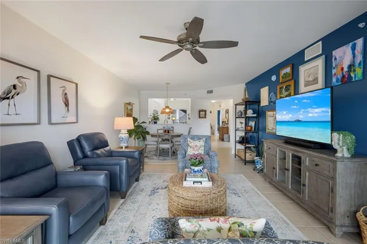 7822 Great Heron Way 201, Naples, Florida 34104