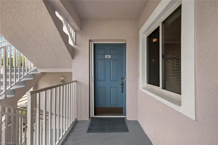 7822 Great Heron Way 201, Naples, Florida 34104