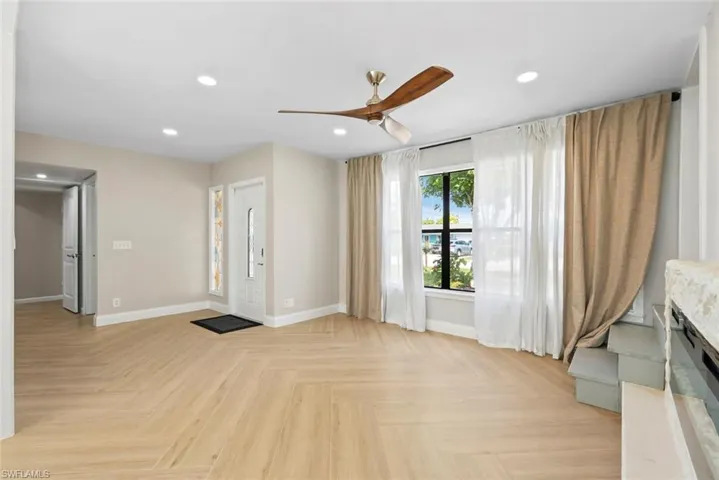 5500 29th Pl Sw, Naples, Florida 34116