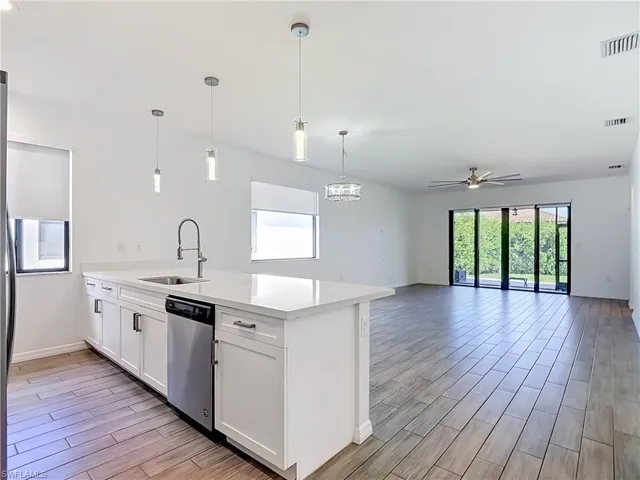 5045 Arancia Ln, Immokalee, Florida 34142