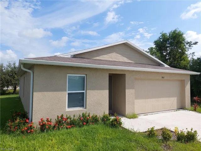 2807  Embers W PKWY, Cape Coral, FL 33993