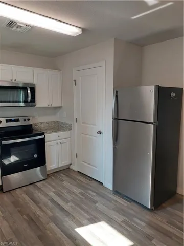 2807  Embers W PKWY, Cape Coral, FL 33993