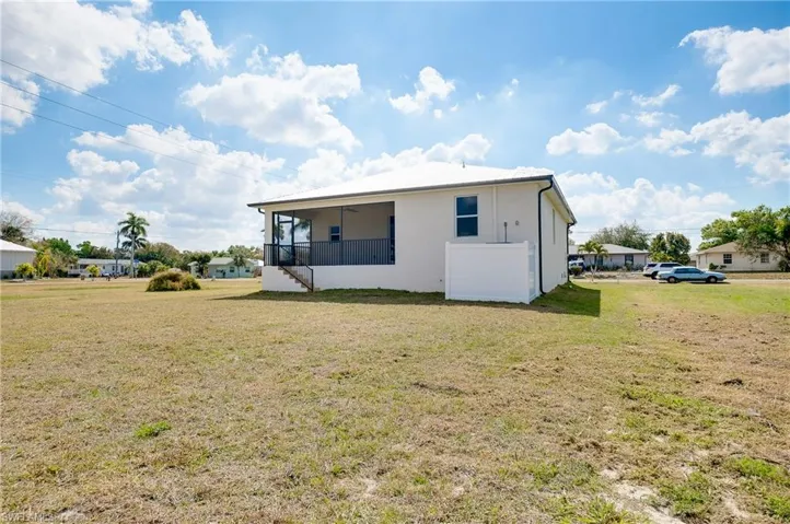 338 San Marie Dr, Punta Gorda, Florida 33950