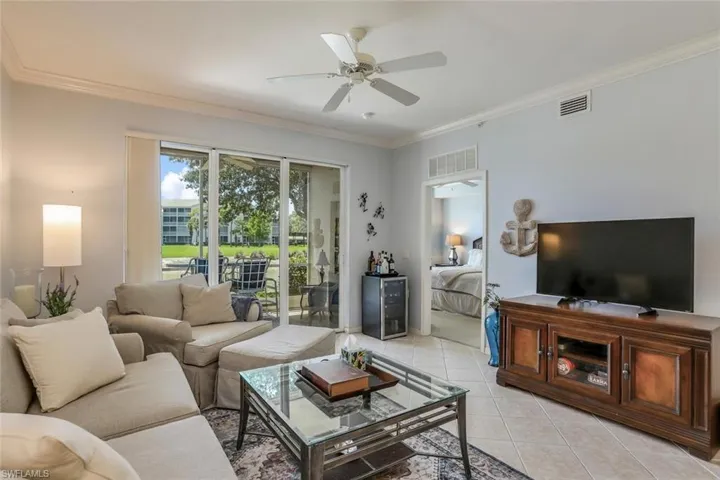 3996 Bishopwood Ct, Naples, Florida 34114