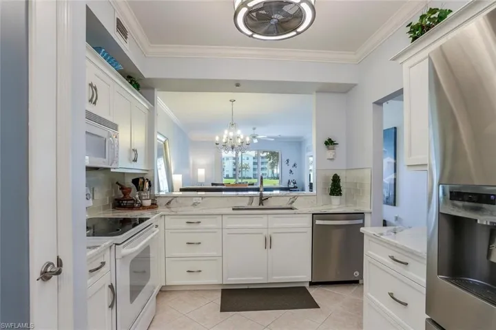 3996 Bishopwood Ct, Naples, Florida 34114