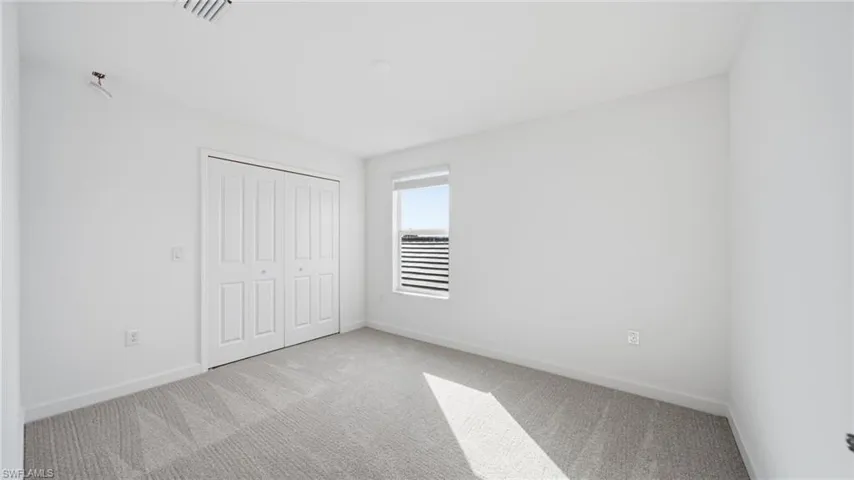 15705  Raveneli  CT, Fort Myers, FL 33908