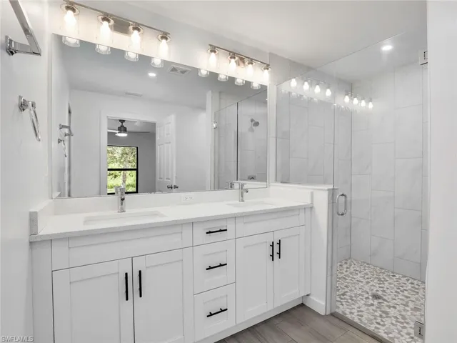 442 Windermere Dr, Lehigh Acres, Florida 33972