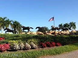 6685  Alden Woods  CIR, Naples, FL 34113