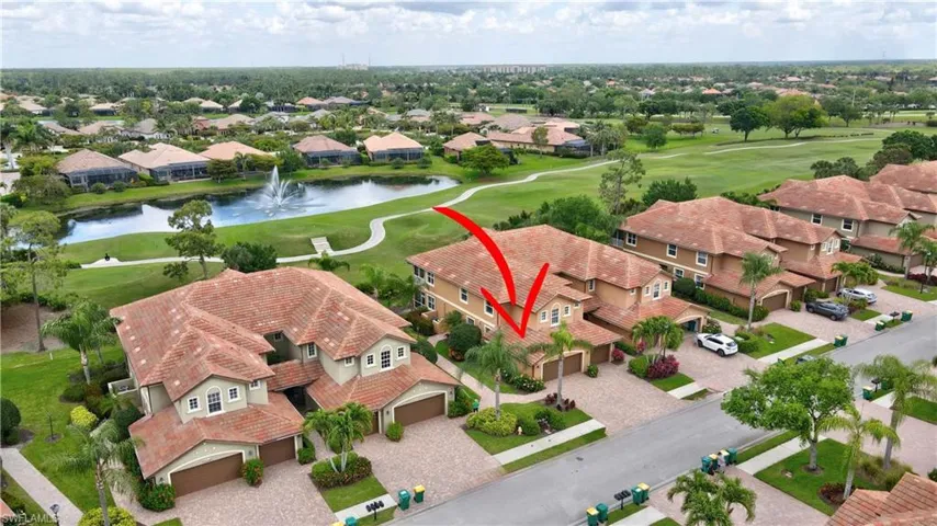 6685  Alden Woods  CIR, Naples, FL 34113