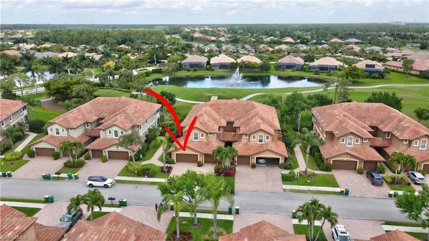 6685  Alden Woods  CIR, Naples, FL 34113
