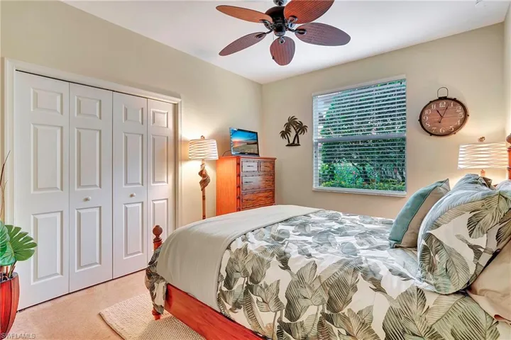 6685  Alden Woods  CIR, Naples, FL 34113
