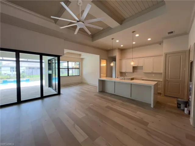 1123 SW 42nd  TER, Cape Coral, FL 33914