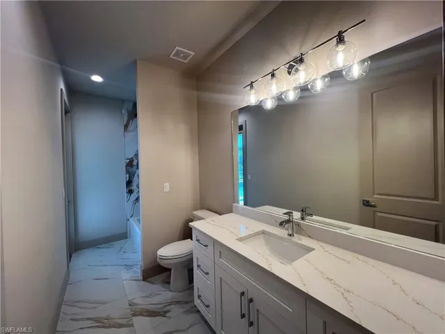 1123 SW 42nd  TER, Cape Coral, FL 33914