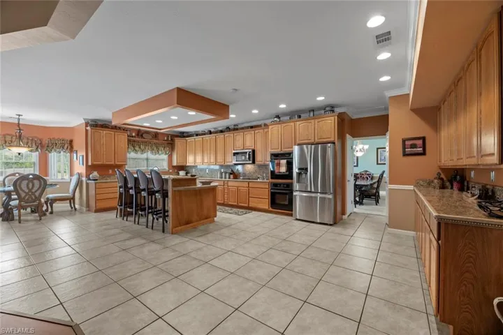Large kitchen