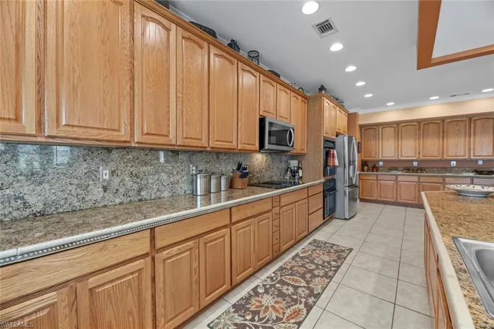 Double wall ovens