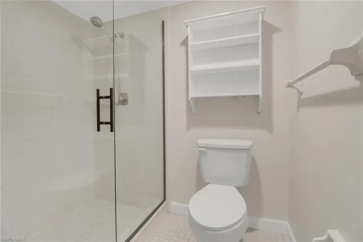 7115 Lakeridge Ct 110, Fort Myers, Florida 33907