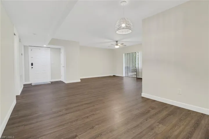 7115 Lakeridge Ct 110, Fort Myers, Florida 33907