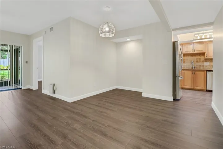7115 Lakeridge Ct 110, Fort Myers, Florida 33907