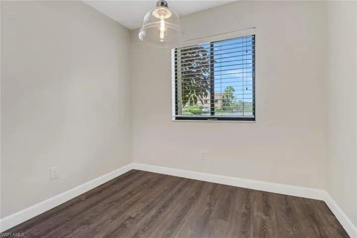 7115 Lakeridge Ct 110, Fort Myers, Florida 33907
