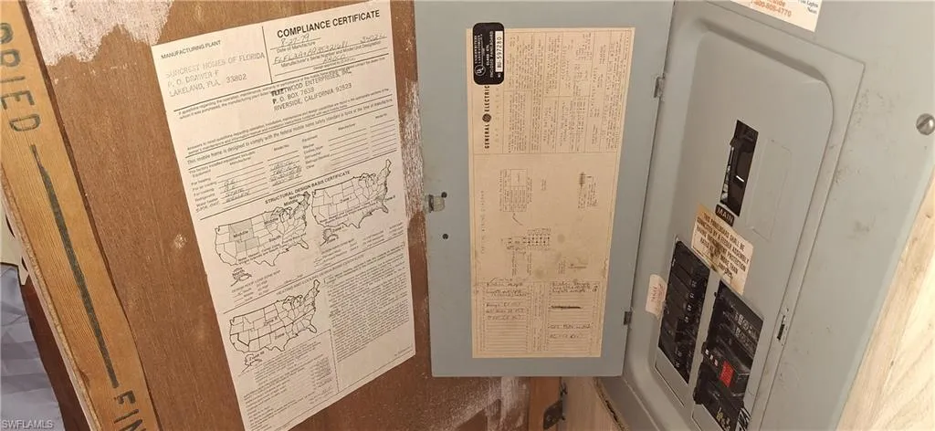 General Electric Breaker Panel