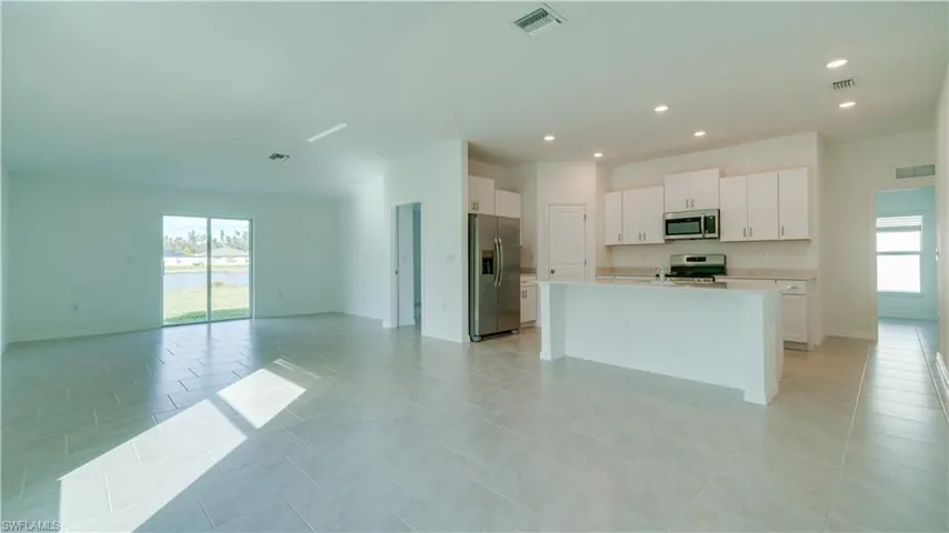 4019 San Clemente Ct, North Fort Myers, Florida 33917