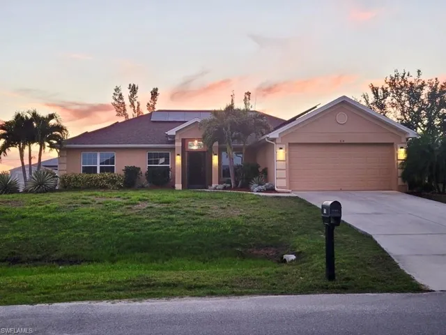 614 SW 18th  CT, Cape Coral, FL 33991
