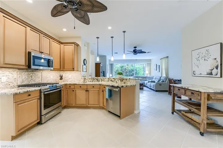 9211 Aviano Dr, Fort Myers, Florida 33913