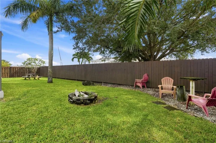 304 Ne 20th Ter, Cape Coral, Florida 33909